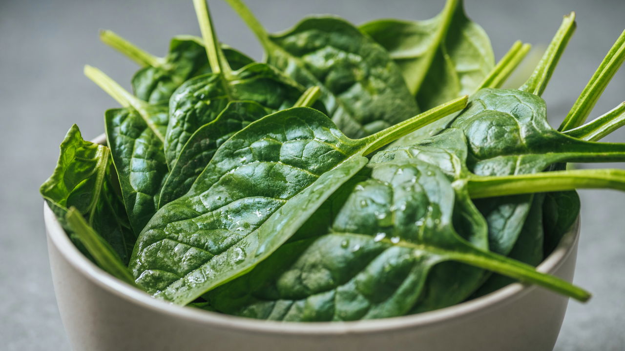O vegetal mais poderoso para imunidade e visão que você tem na cozinha